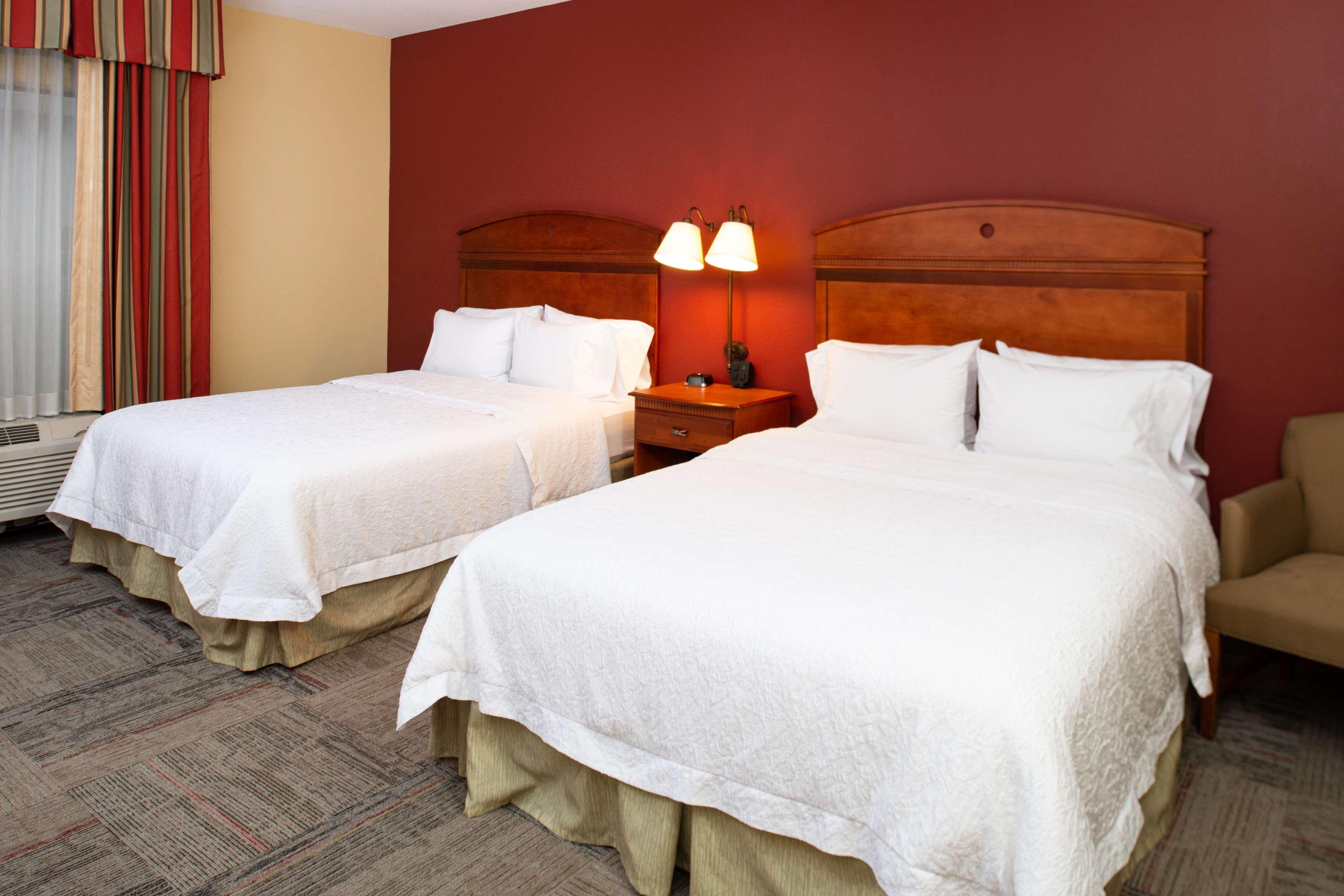 Hampton Inn Kansas City Northeast Dış mekan fotoğraf