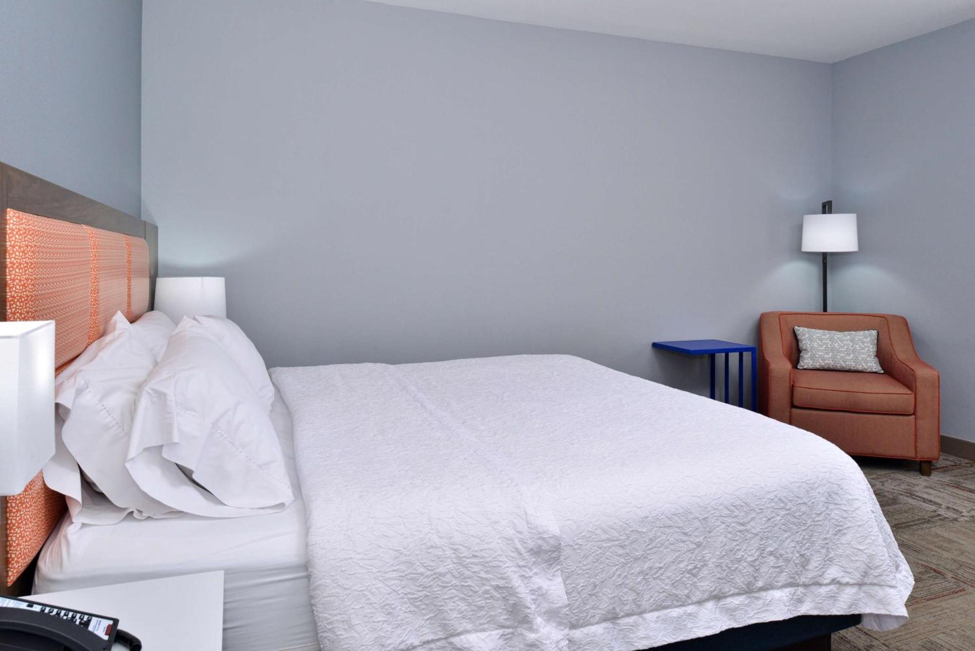 Hampton Inn Kansas City Northeast Dış mekan fotoğraf