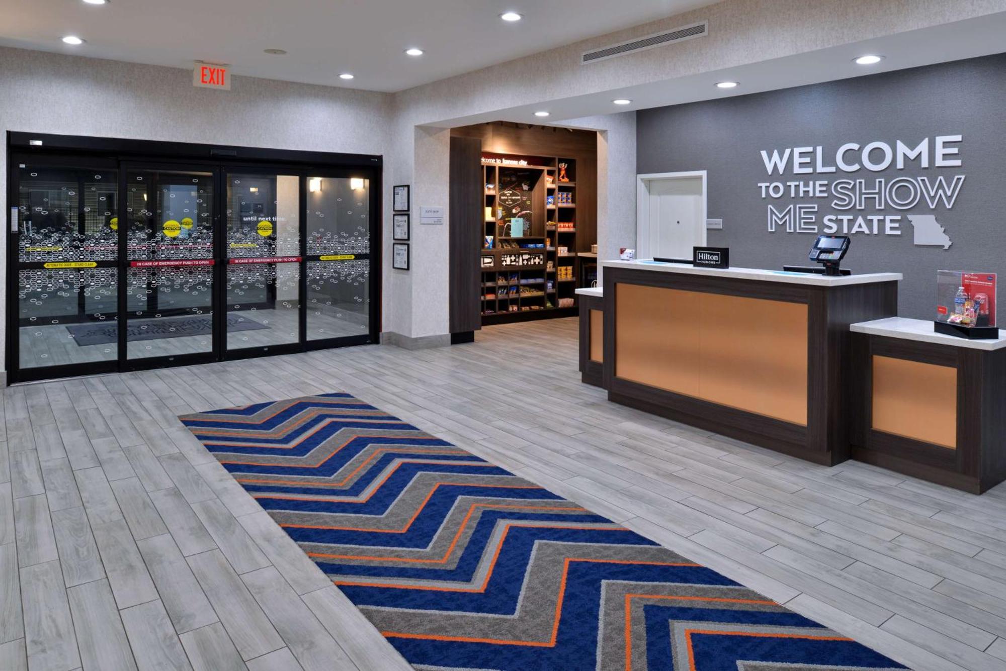 Hampton Inn Kansas City Northeast Dış mekan fotoğraf